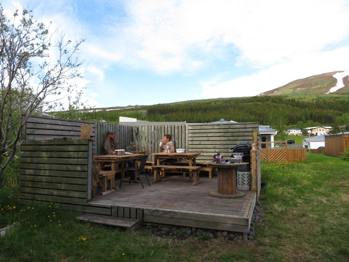 Husavik Green Hostel エクステリア 写真