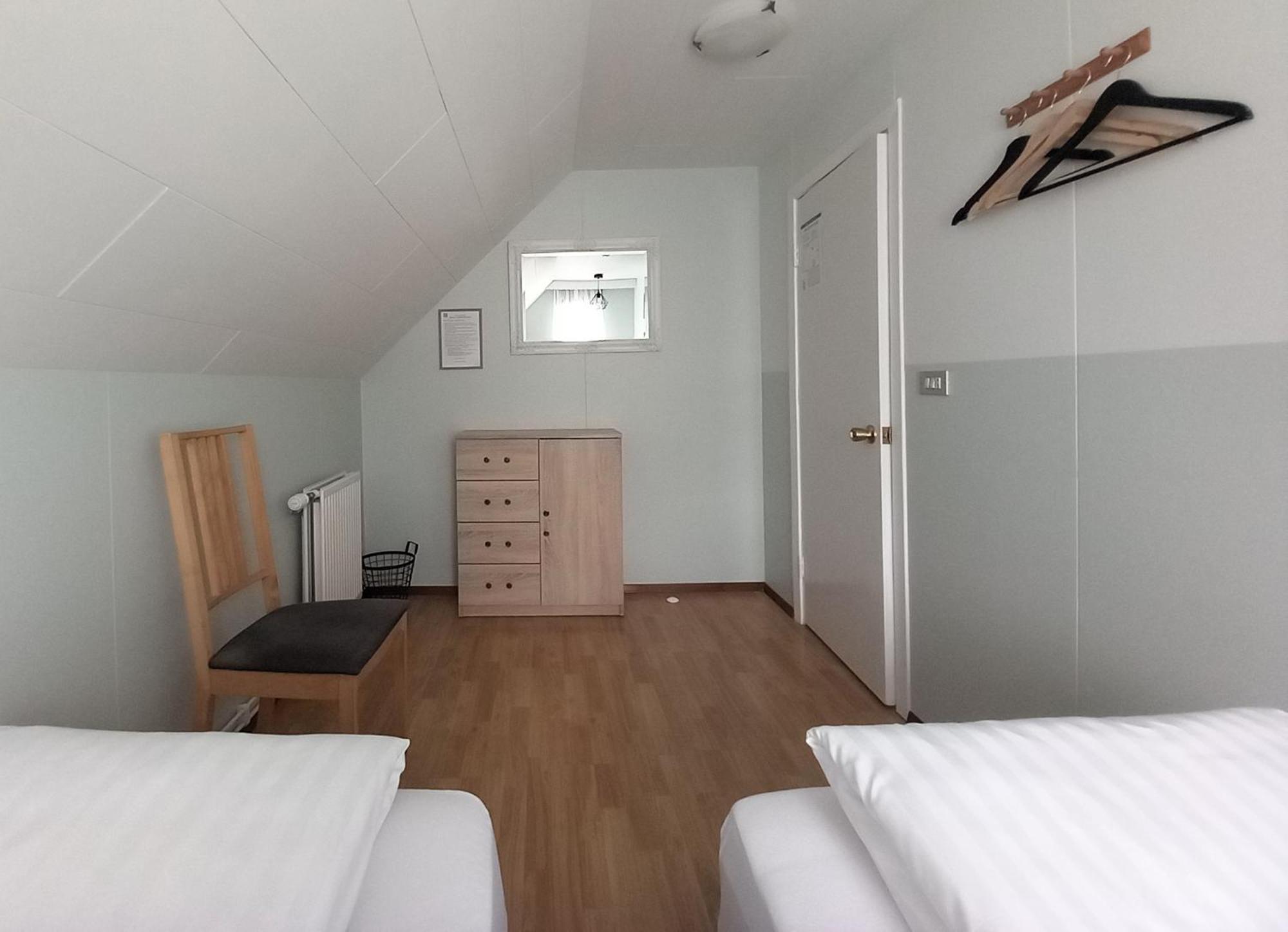 Husavik Green Hostel エクステリア 写真