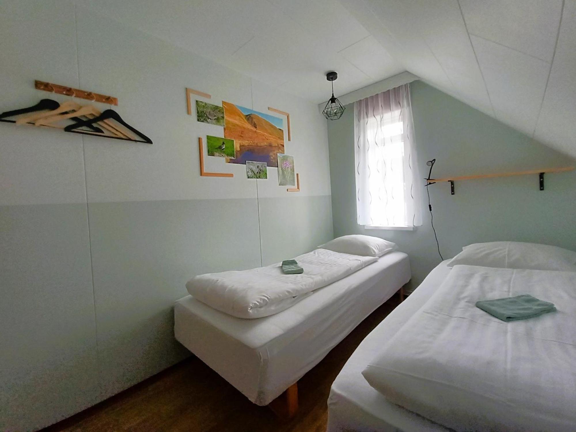 Husavik Green Hostel エクステリア 写真