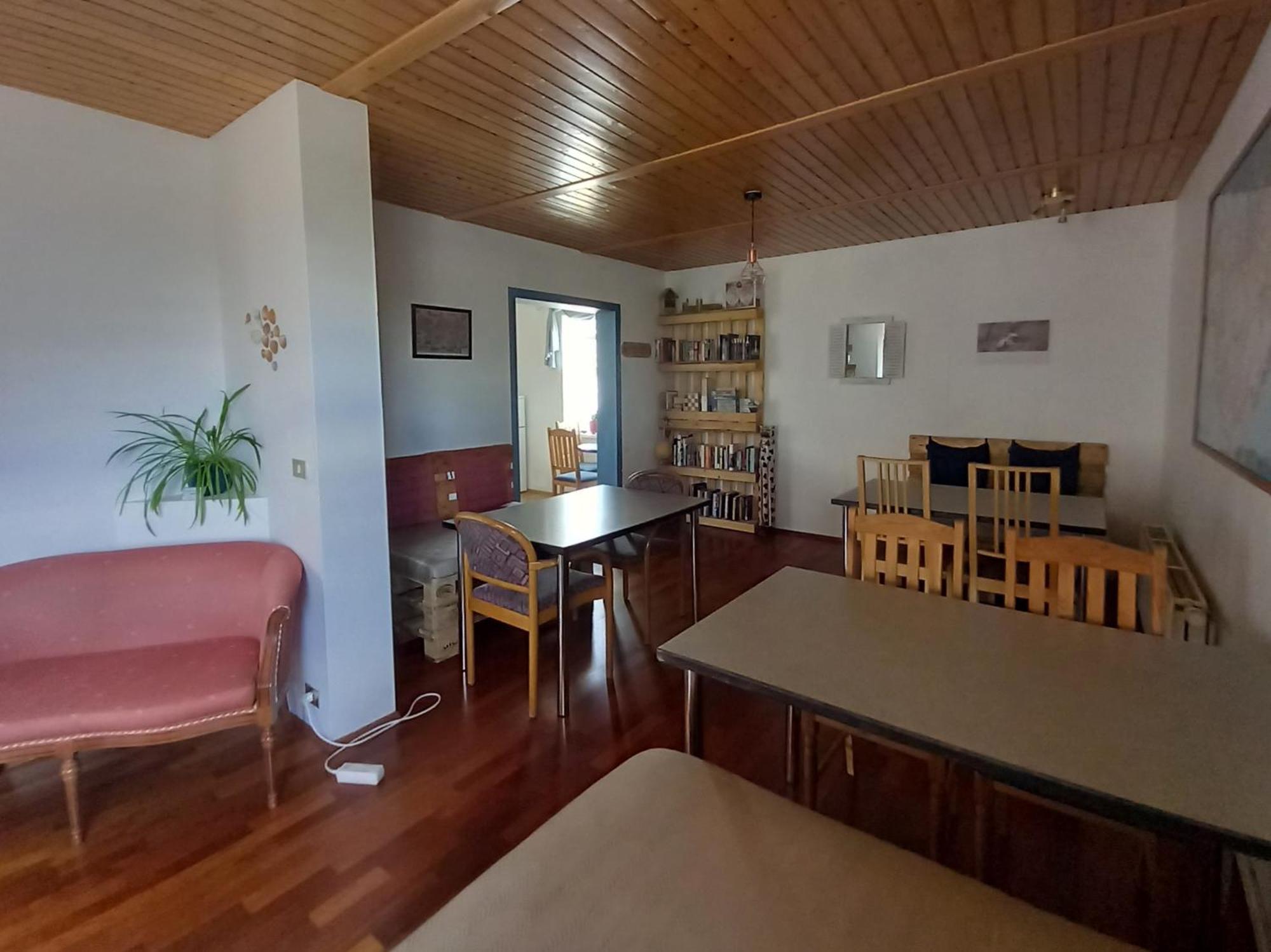 Husavik Green Hostel エクステリア 写真